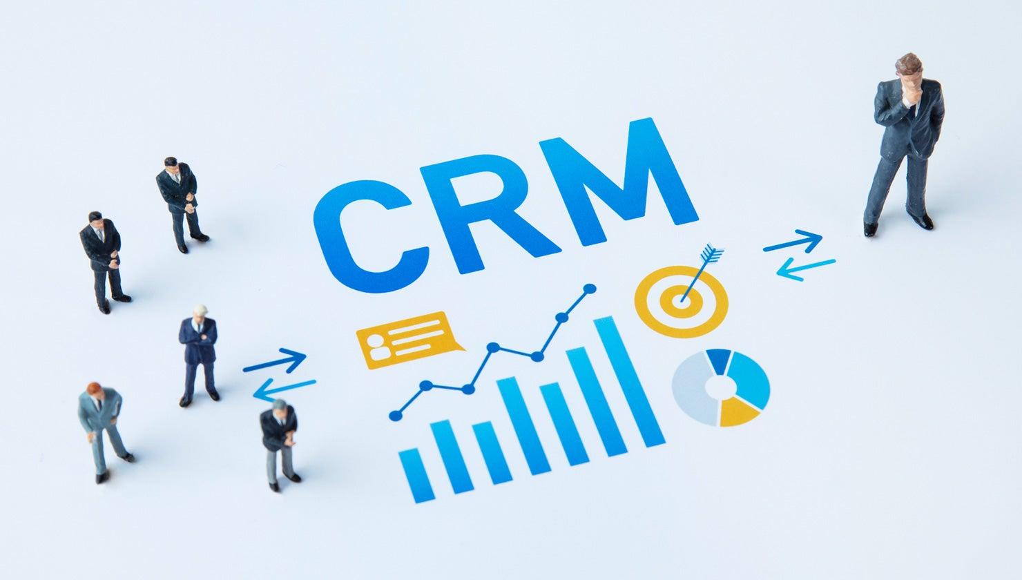 CRM戦略とは? 戦略立案のメリットやステップ、有用なツールを解説